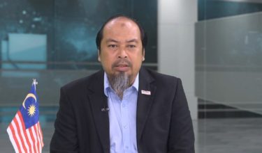 Penganalisis Ekonomi, Profesor Dr. Ahmed Razman Abdul Latiff