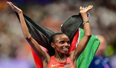 Atlet Kenya, Beatrice Chebet / AFP