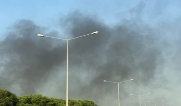 Kepulan asap selepas letupan di Doha / REUTERS