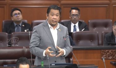 Timbalan Menteri Kesihatan, Lukanisman Awang Sauni