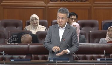 Timbalan Menteri Pelaburan, Perdagangan dan Industri, Liew Chin Tong