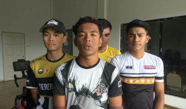 Pelumba basikal lebuh raya Terengganu, Muhammad Iqbal Daniel Mohd Nawawi (Tengah)