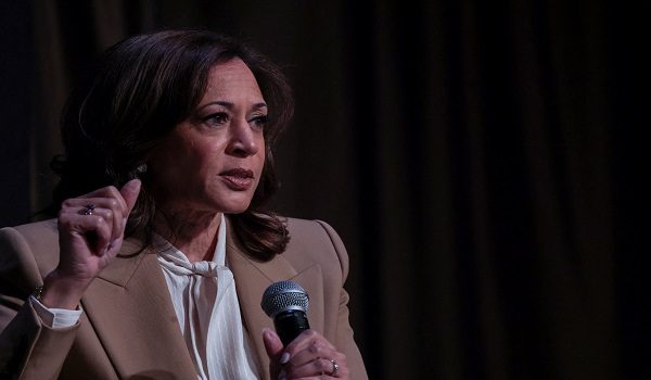 Former U.S. Vice President Kamala Harris speaks during the National Action Network (NAN) National Convention  in New York City, U.S., April 10, 2026. REUTERS/Jeenah Moon