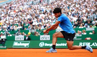 Tennis - ATP Masters 1000 - Monte Carlo Masters - Monte Carlo Country Club, Roquebrune-Cap-Martin, France - April 10, 2026 Spain's Carlos Alcaraz in action during his quarter final match against Kazakhstan's Alexander Bublik REUTERS/Manon Cruz