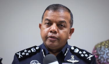 Tan Sri Ayob Khan Mydin Pitchay/ BERNAMA