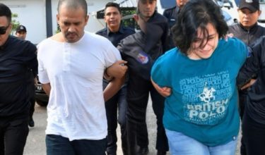 Pasangan suami isteri yang dituduh membekalkan senjata api kepada warga Israel/Foto BERNAMA