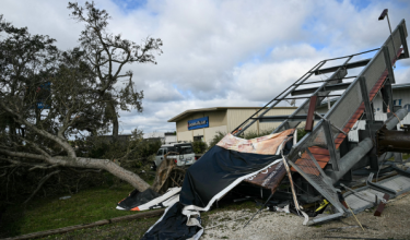 1110 LNR US HURRICANE ISAIAS DEATH