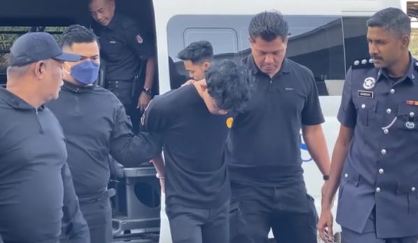 Suspek kes tikam 61 kali didakwa atas tuduhan membunuh.