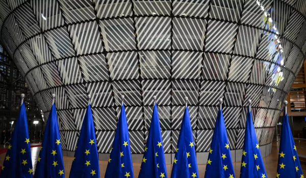 Kira-kira 20 negara EU sedang meneroka cara untuk menghantar pulang pendatang ke Afghanistan/ Foto AFP