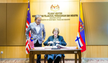 Foto FB Johari Abdul Ghani