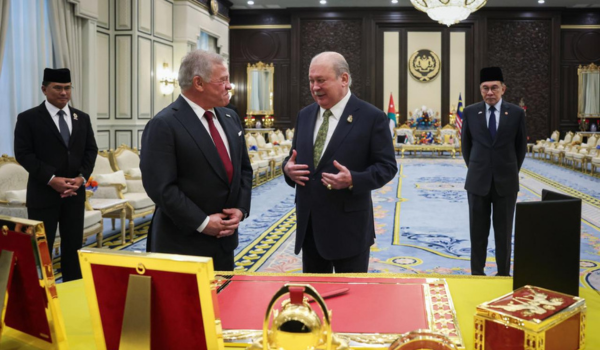 1210 NSL AGONG PERKUKUH HUBUNGAN JORDAN
