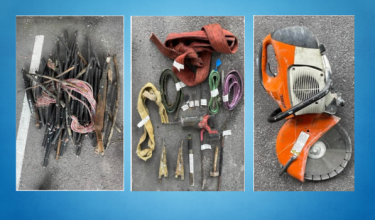 1210 PRK POLIS CURI KABEL