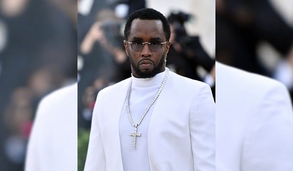 Sean "Diddy" Combs juga dikenali dengan beberapa nama pentas lain seperti Puff Daddy, P. Diddy atau Diddy/AFP
