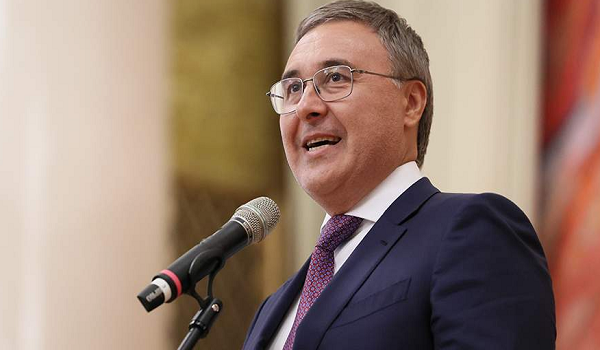 Menteri Sains dan Pengajian Tinggi Rusia Valery Falkov/REUTERS