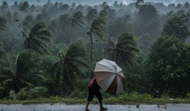 Hujan berterusan di Sarawak, Johor dan Pantai Timur hingga Selasa