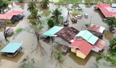 Penduduk terjejas banjir di Sarawak, Perak kekal