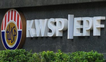 Kerjasama itu membolehkan integrasi sistem antara KWSP dengan Imigresen/ Foto BERNAMA