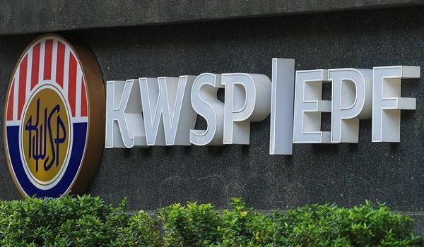 Kerjasama itu membolehkan integrasi sistem antara KWSP dengan Imigresen/ Foto BERNAMA