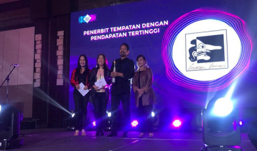 M Nasir menerima Anugerah Persembahan Lagu Melayu Terbanyak dan Anugerah Pencipta Dengan Pendapatan Tertinggi pada Anugerah MACP 2023, malam tadi.