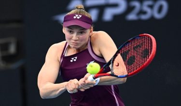 Pemain tenis wanita utama Kazakhstan, Elena Rybakina/ REUTERS