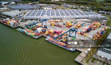 Pelabuhan Rotterdam. - Foto AFP
