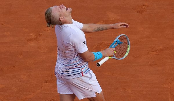 1304_TENIS_TERSINGKIR_3
