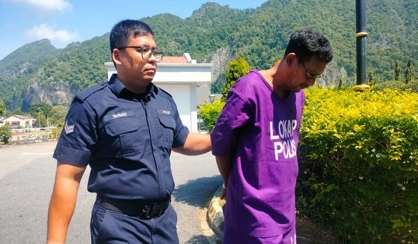 Tertuduh didakwa di Mahkamah Majistret Baling, hari ini.