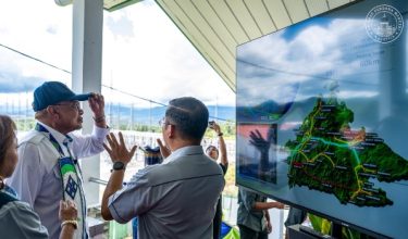 Perdana Menteri Datuk Seri Anwar Ibrahim tiba di Kota Kinabalu hari ini bagi meninjau kemajuan Projek Sabah Southern MADANI Link di Sipitang/Foto PMO