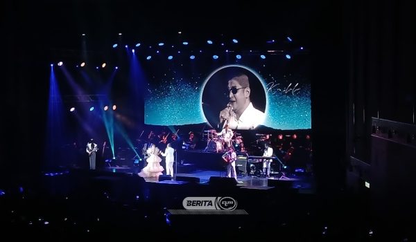 Konsert 29th Anniversary - Symphony of Ungu di ibu negara