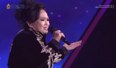 Liza Aziz ketika dalam program Hiburan Minggu Ini (HMI) di Angkasapuri.
