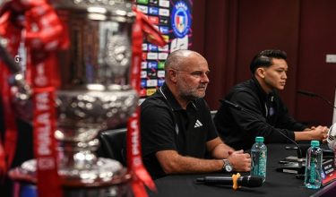 Ketua Jurulatih Sabah FC, Daniel Jean Paul de Marigny (kiri) dan Ketua pasukan Sabah FC, Dominac Tan (kanan) pada sidang media hari ini menjelang perlawanan akhir Piala FA 2025-2026 di Stadium Nasional Bukit Jalil Kuala Lumpur/ Foto BERNAMA