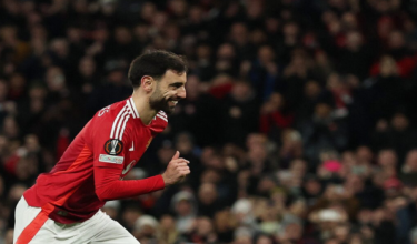 Bintang Manchester United, Bruno Fernandes melakar hatrik sekali gus membawa pasukan berkenaan ke suku akhir Liga Europa / Foto REUTERS