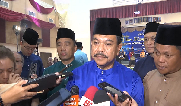 Ketua Polis Pulau Pinang Datuk Hamzah Ahmad