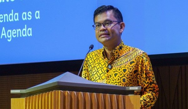 Menteri Ekonomi, Akmal Nasrullah Mohd Nasir - Foto TalentCorp