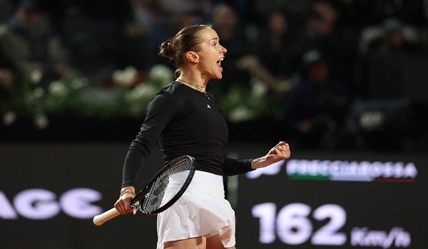 Tennis - Italian Open - Foro Italico, Rome, Italy - May 13, 2026 Ukraine's Elina Svitolina celebrates winning her quarter final match against Kazakhstan's Elena Rybakina REUTERS/Claudia Greco