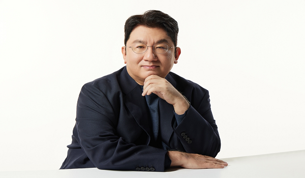 Pengerusi syarikat hiburan terkemuka Korea Selatan, HYBE, Bang Si-hyuk