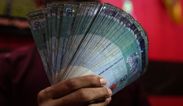 Ringgit kekal stabil secara keseluruhan berbanding dolar Amerika Syarikat (AS) dengan penambahan nilai 0.05 peratus pada suku ketiga 2025/Foto arkib/BERNAMA