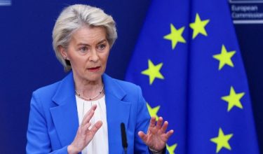 Presiden Suruhanjaya Eropah, Ursula von der Leyen/REUTERS