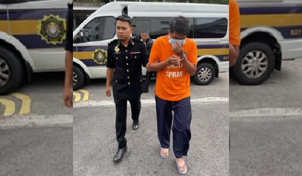 Seorang pengurus syarikat direman enam hari oleh Mahkamah Majistret Johor Bahru, bantu siasatan kesalahan mengemukakan tuntutan palsu bernilai RM110,000