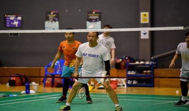 Pengarah Kejurulatihan Beregu Persatuan Badminton Malaysia (BAM) Rexy Mainaky ketika sesi latihan bersama skuad badminton negara di Akademi Badminton Malaysia / BERNAMA
