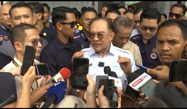 Kerajaan tidak dimaklumkan mengenai sebarang permohonan pengampunan yang dikemukakan Jho Low/Foto RTM