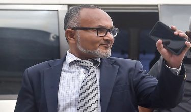 (FILES) Matthew Wale, Leader of the Opposition in Solomon Islands, arrives at the Parliament House to attend the new prime ministers voting session in Honiara on May 2, 2024. Lawmakers in China's South Pacific ally Solomon Islands elected Wale as prime minister on May 15. (Photo by Alarics FUGUI / AFP)