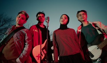 Insomniacks bersama Nabila Taqiyyah (dua kanan) berkolaborasi dalam single baharu 'Belum Mulai'