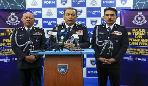 Beliau menyatakannya pada sidang media Upacara Serah Terima Tugas bagi Timbalan Ketua Polis Negara dan Pengarah Pengurusan PDRM serta Majlis Pemakaian Lencana Pangkat Pegawai Kanan Polis di Pusat Latihan Polis (PULAPOL) Kuala Lumpur, di sini, hari ini.