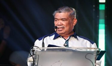 SERDANG, 29 Ogos -- Menteri Pertanian dan Keterjaminan Makanan Datuk Seri Mohamad Sabu berucap merasmikan Pameran Pertanian, Hortikultur dan Agropelancongan Malaysia (MAHA) 2026 di Taman Ekspo Pertanian Malaysia Serdang (MAEPS) hari ini.

MAHA 2026 yang bertemakan Penciptaan Nilai untuk Keterjaminan Makanan berlangsung dari 28 Ogos hingga 6 Sept ini.

--fotoBERNAMA (2026) HAK CIPTA TERPELIHARA