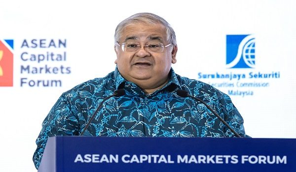 Pengerusi Suruhanjaya Sekuriti Malaysia (SC), Datuk Mohammad Faiz Azmi/BERNAMA
