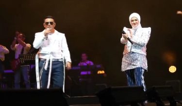 Penampilan Judika dan Siti Nurhaliza dalam  Konsert 'The Journey of Sound: Datuk Seri Siti Nurhaliza & Judika' di Stadium Merdeka, Kuala Lumpur malam tadi/RTM
