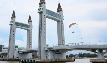 Jambatan Angkat Kuala Terengganu / BERNAMA