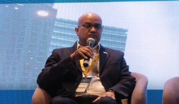 Pengarah Urusan Bradshaw Mitchell, Prakash Nagarajan