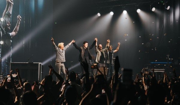 The Script membuka tirai konsert Satellites mereka di Pentas Mega Star Arena dengan lagu 'You Won't Feel A Thing', 'Superheroes' dan 'Both Ways'.